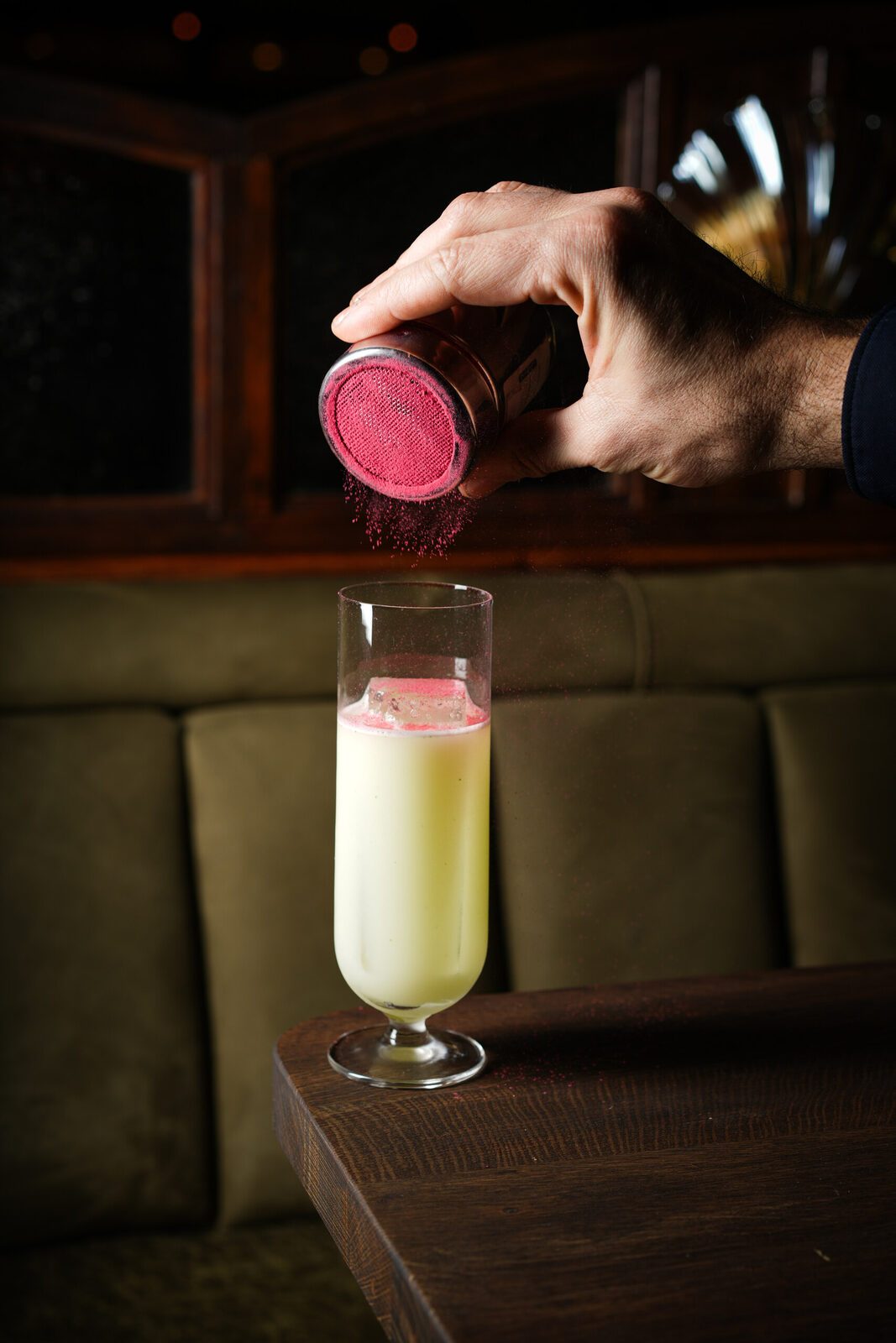 Cocktails on Rembrandtplein · Chez van Rijn