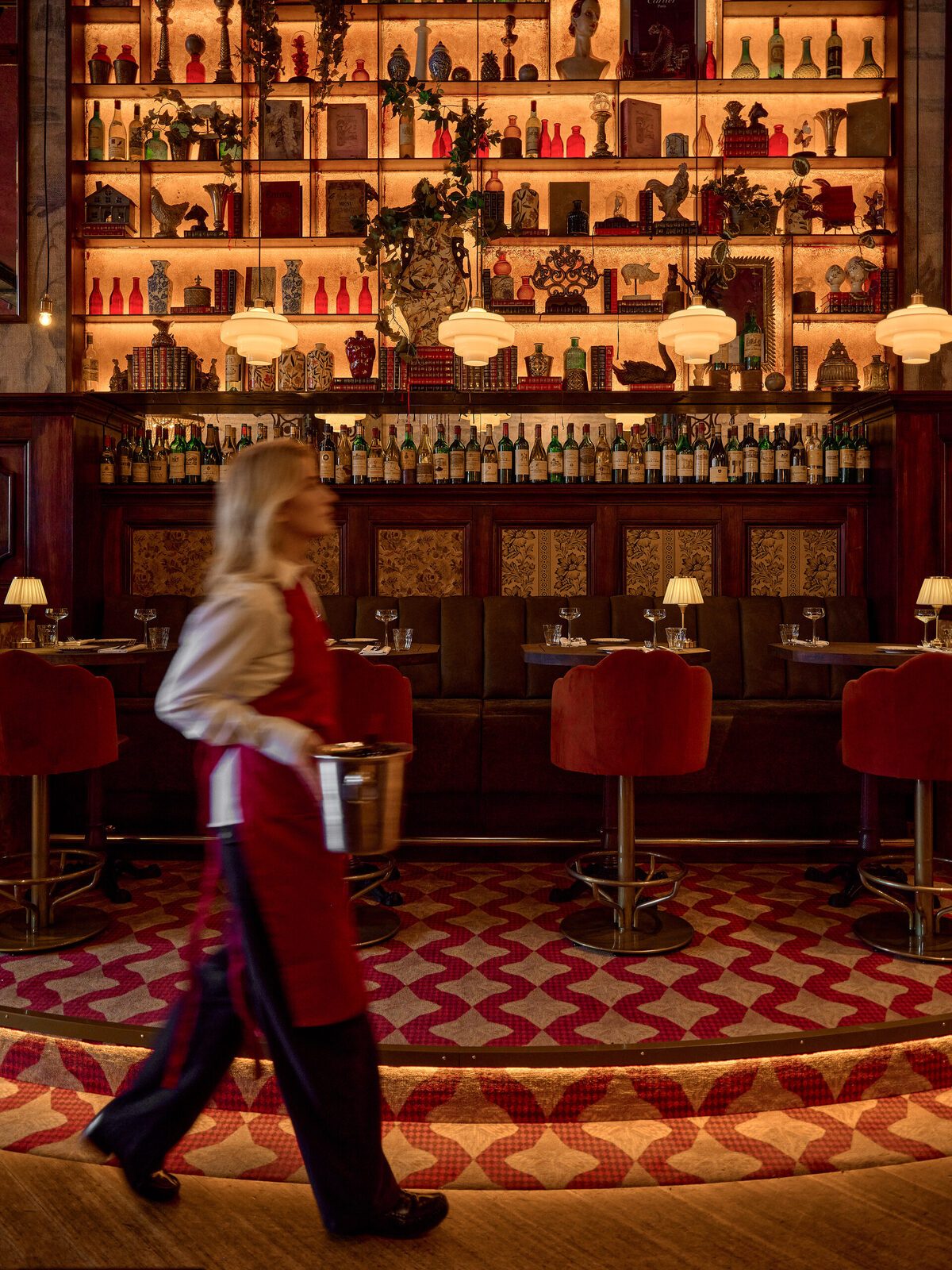French brasserie in Amsterdam city centre · Chez van Rijn
